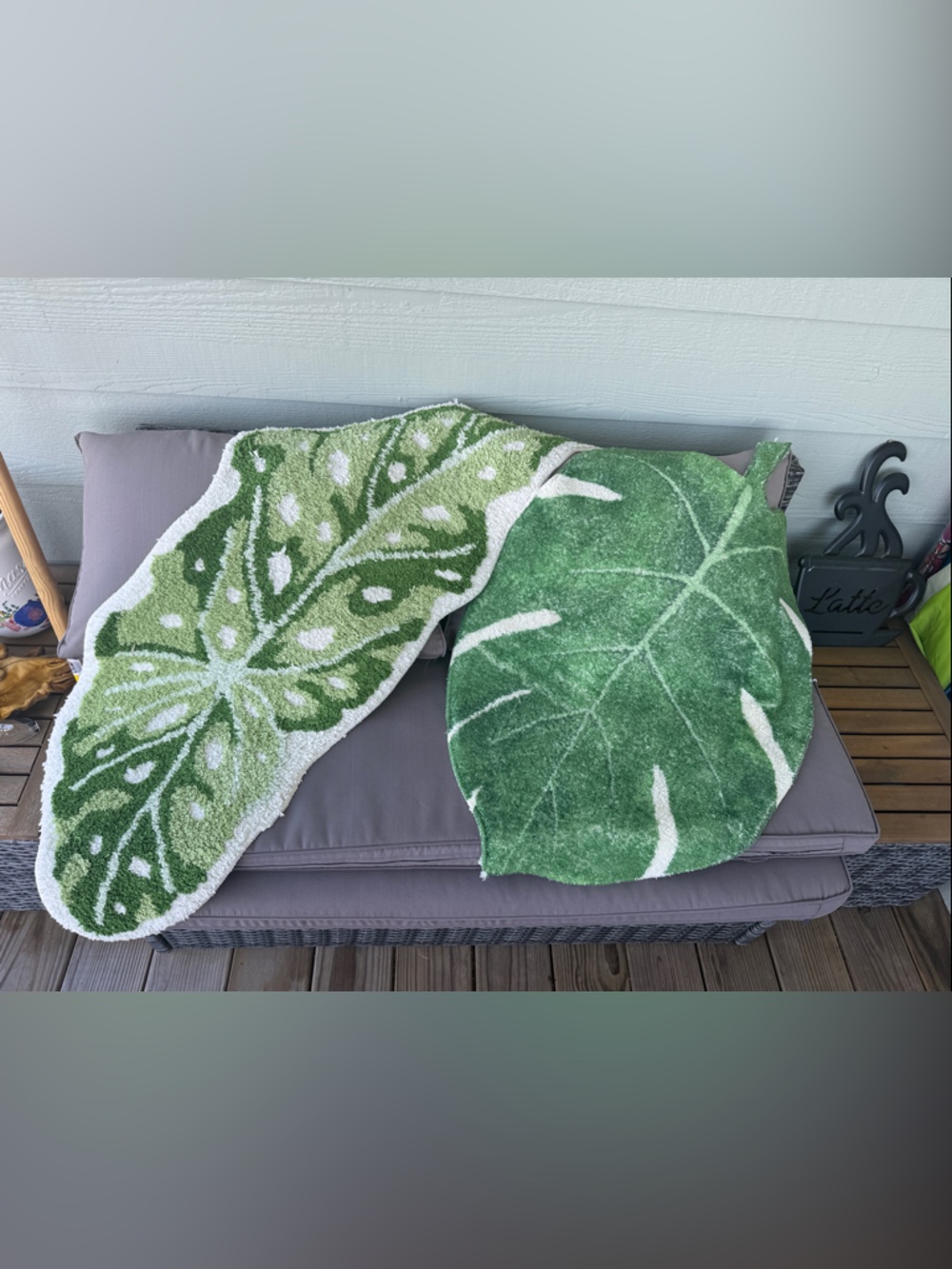 Leaf-Shaped Green Rug Set - Botanical Accent